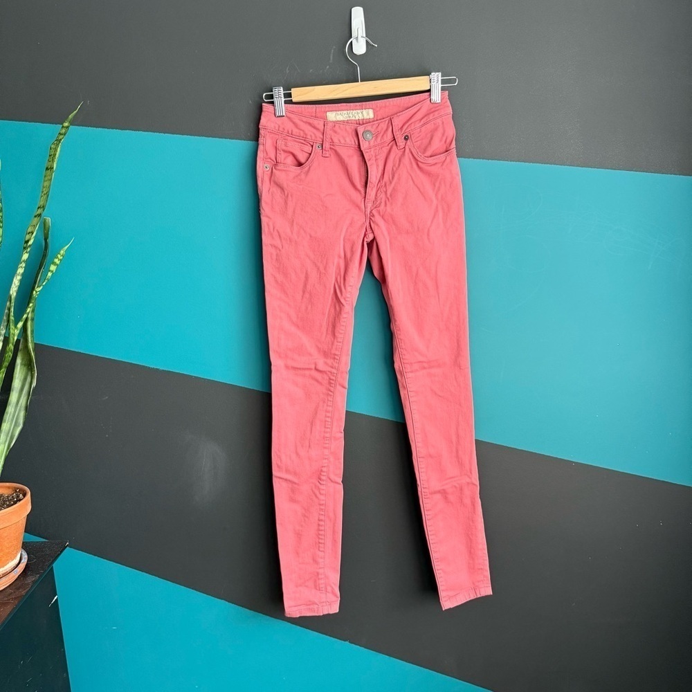 Burberry Women's Skinny Low rise Jeans - Coral